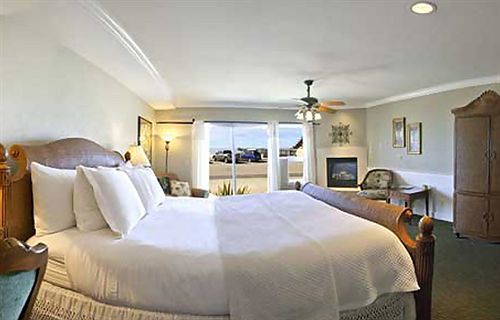كايوكوس On The Beach Bed And Breakfast المظهر الخارجي الصورة